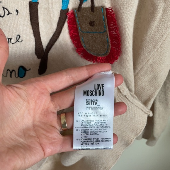 Vintage Moschino  Love Oversized Turtleneck - Picture 4 of 7